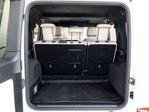 Used 2024 Mercedes-Benz G 550 image 20