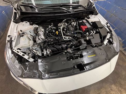 Used 2025 Nissan Altima 2.5 SV FWD image 29