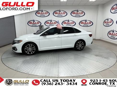 Used 2023 Volkswagen Jetta Sport FWD image 6