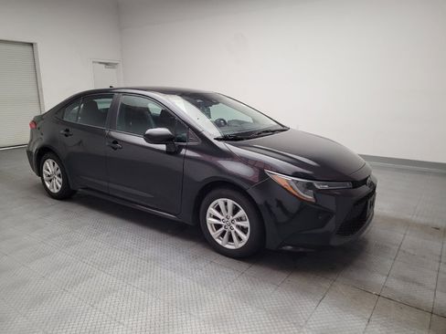 Used 2022 Toyota Corolla LE FWD image 11