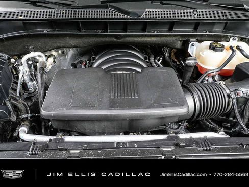 Used 2025 Chevrolet Tahoe LT RWD image 37