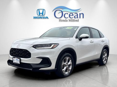 Certified 2024 Honda HR-V LX image 7