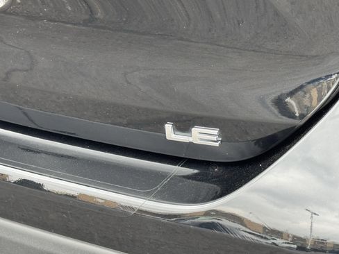 Used 2023 Toyota Highlander LE image 46