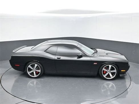 Used 2012 Dodge Challenger SRT8 w/ Premium Sound Group image 44