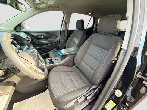 Used 2022 GMC Terrain SLE image 21