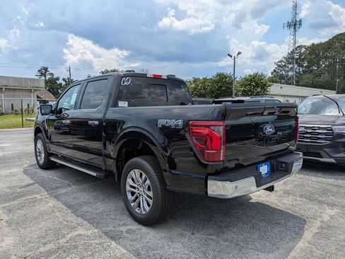 New 2026 Ford F150 Lariat w/ Equipment Group 501A Mid AWD/4WD image 6