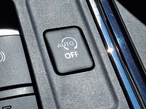Used 2024 Nissan Pathfinder Rock Creek AWD/4WD image 24
