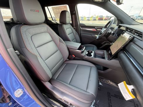 New 2026 GMC Terrain AT4 w/ Convenience Package III AWD/4WD image 13