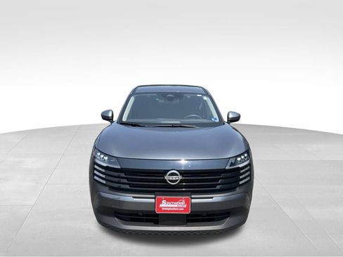 Used 2025 Nissan Kicks SV AWD/4WD image 36