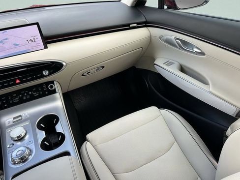 New 2026 Genesis GV70 2.5T Advanced w/ G1 Accessory Package image 17