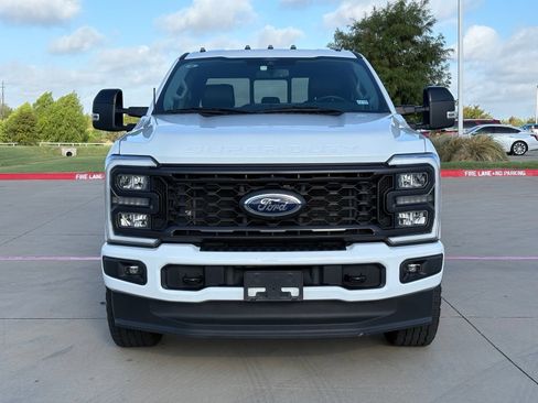 Used 2024 Ford F250 Lariat w/ Sport Appearance Package AWD/4WD image 2