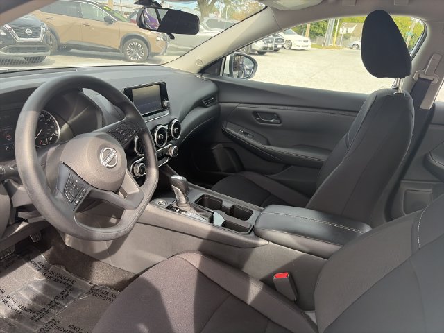 Used 2025 Nissan Sentra S FWD image 15