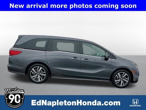 Used 2023 Honda Odyssey Touring image 4