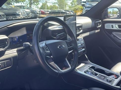 Used 2020 Ford Explorer ST w/ Premium Technology Package AWD/4WD image 26