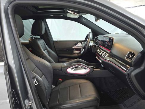 Used 2020 Mercedes-Benz GLE 350 4MATIC w/ Premium Package image 11