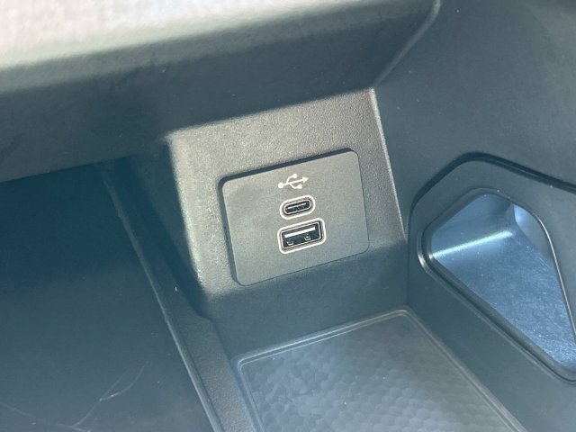 Used 2025 Ford Ranger XLT w/ Technology Package AWD/4WD image 24