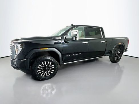 Used 2024 GMC Sierra 3500 Denali Ultimate image 2