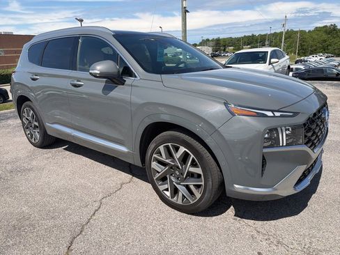 Used 2023 Hyundai Santa Fe Calligraphy w/ Cargo Package FWD image 2