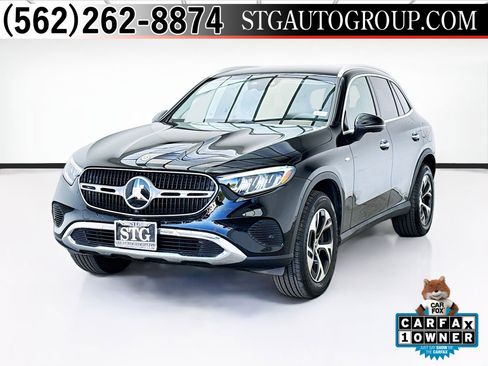 Used 2025 Mercedes-Benz GLC 350e 4MATIC image 1