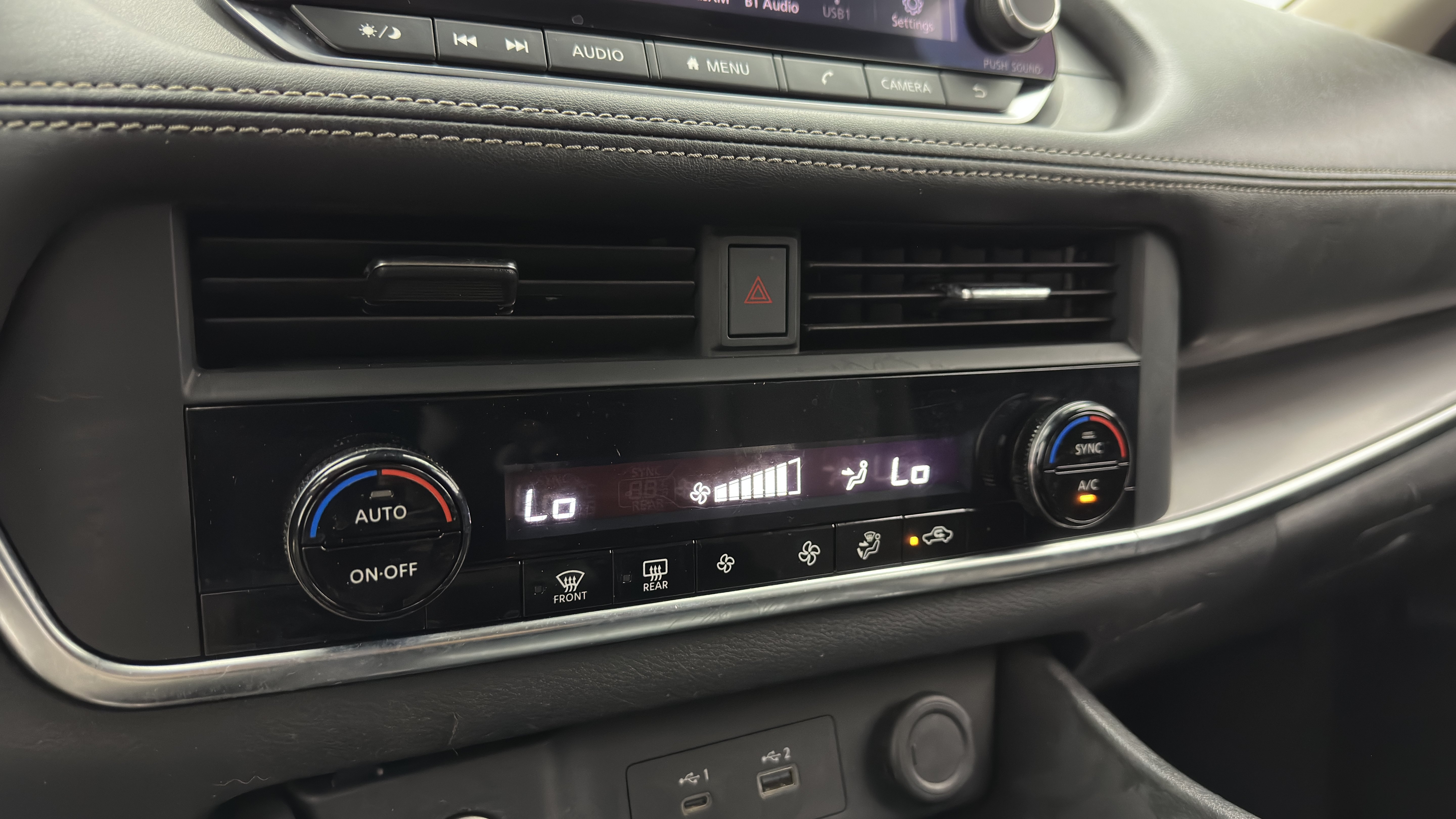 Used 2023 Nissan Rogue SV FWD image 18