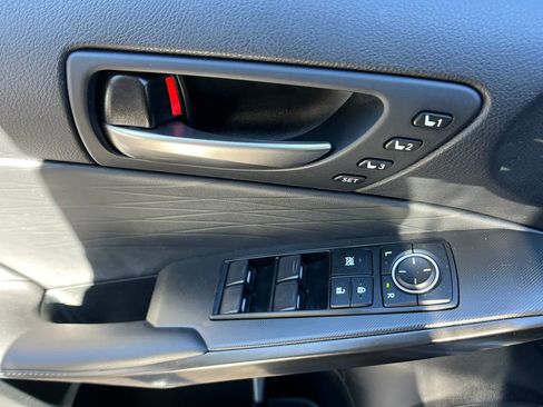 Used 2022 Lexus IS 350 F Sport w/ Memory Package image 13