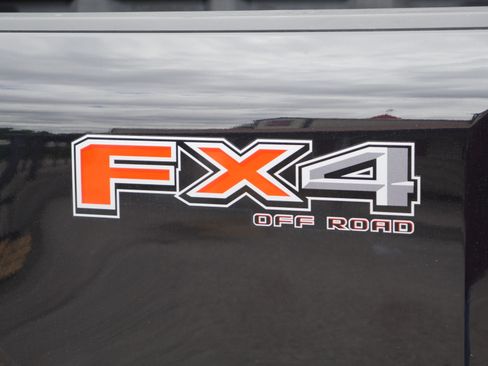 Certified 2024 Ford F350 Lariat w/ FX4 Off-Road Package AWD/4WD image 22