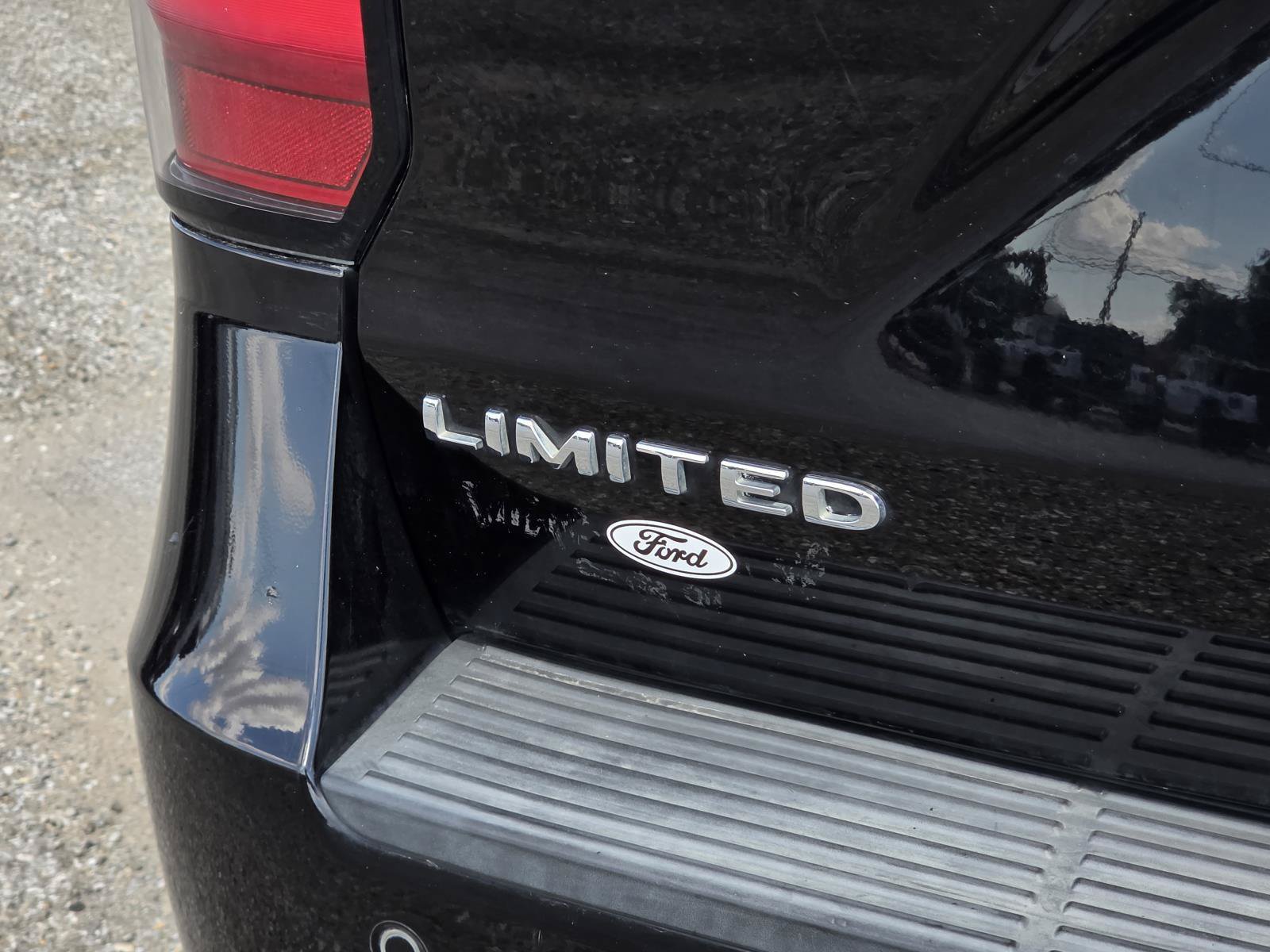 Used 2020 Ford Expedition Limited RWD image 7