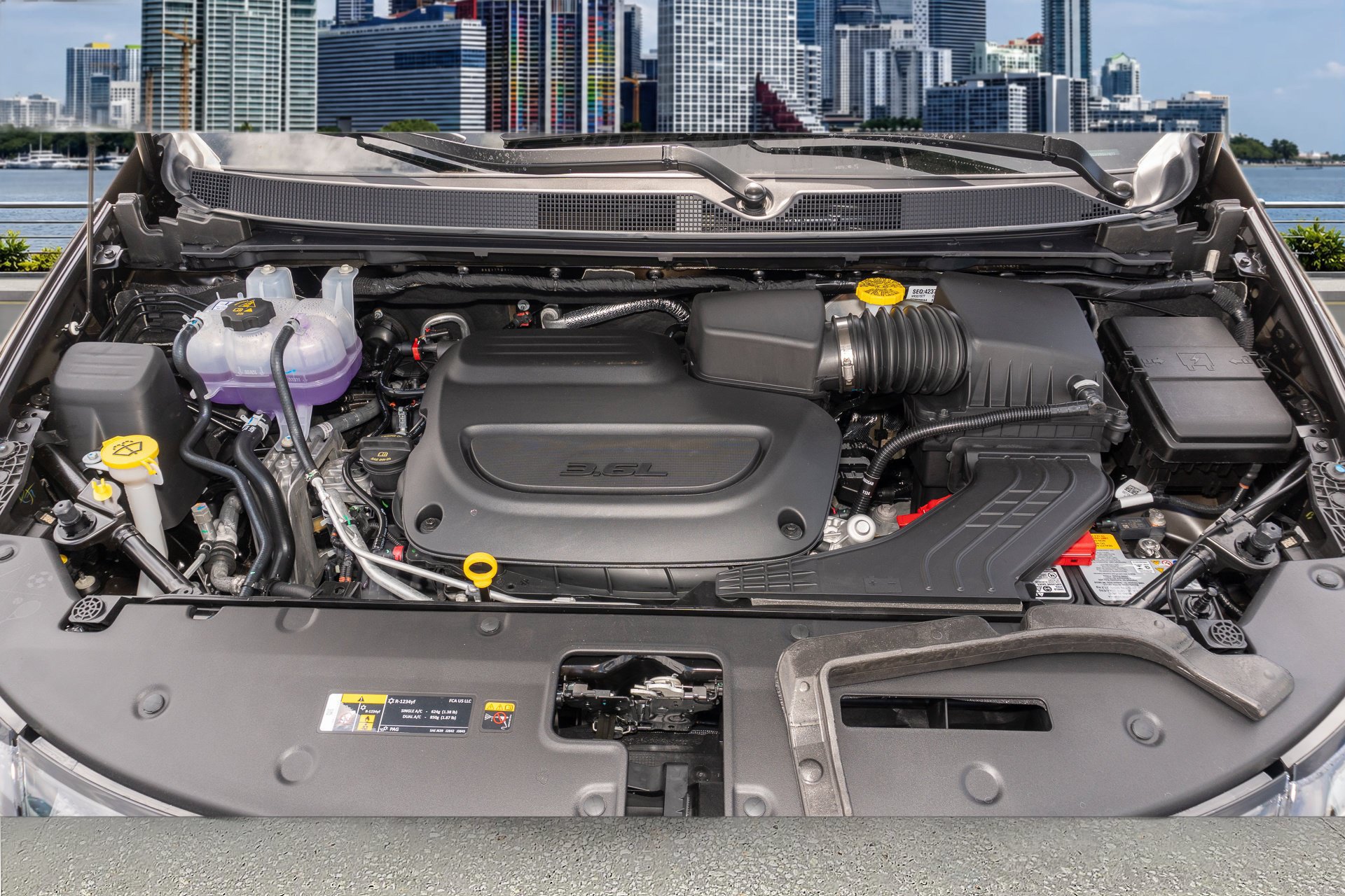 New 2027 Chrysler Pacifica Select FWD image 35