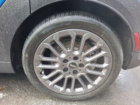 Certified 2025 MINI Cooper S image 6