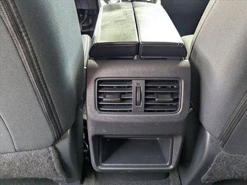 Certified 2023 Nissan Rogue S image 17