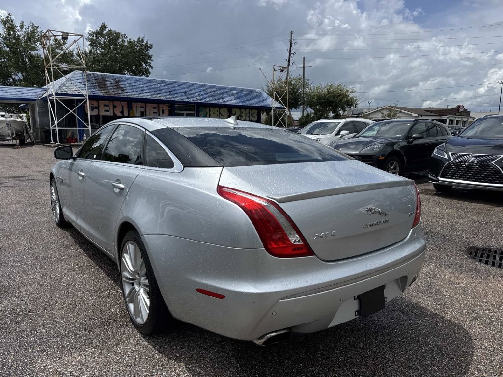 Used 2015 Jaguar XJ L Portfolio RWD image 6