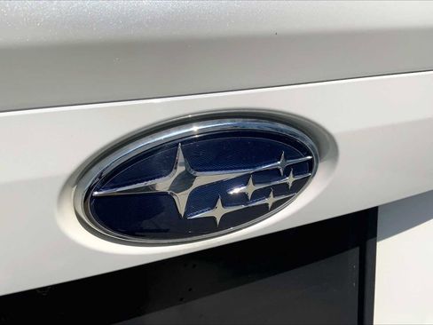 Used 2023 Subaru Crosstrek 2.5i Limited w/ Moonroof Package AWD/4WD image 33