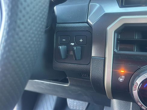 Used 2024 Toyota Tacoma TRD Off-Road w/ TRD Off Road Premium Package image 20