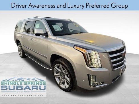 Used 2017 Cadillac Escalade ESV Luxury image 1