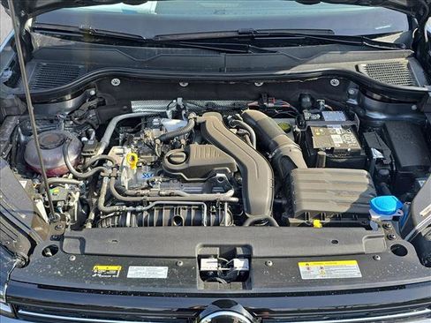 New 2026 Volkswagen Taos S FWD image 17