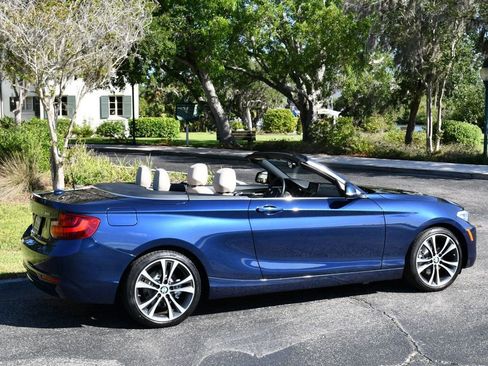 Used 2017 BMW 230i xDrive Convertible AWD/4WD image 6