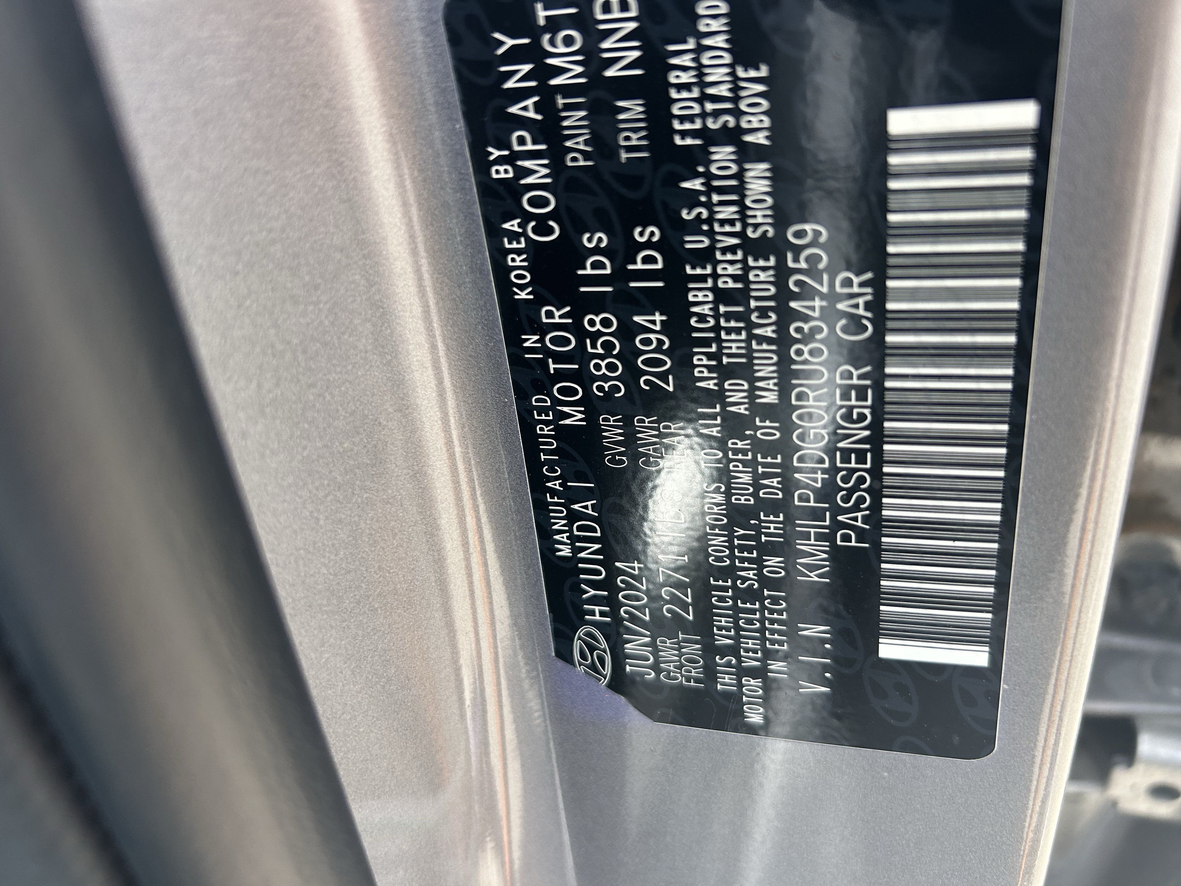 Used 2024 Hyundai Elantra Limited FWD image 33