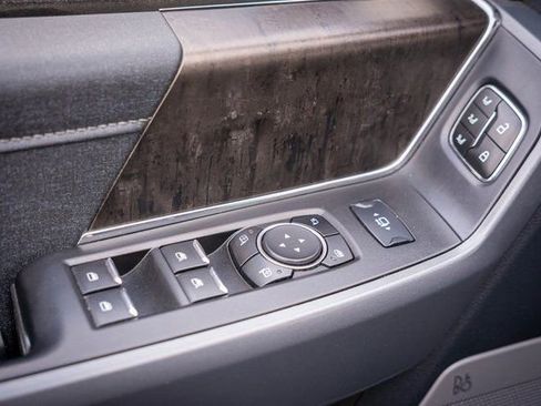 Used 2023 Ford F250 Lariat AWD/4WD image 16