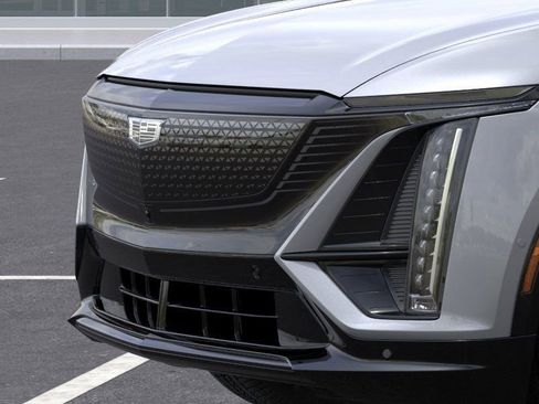 New 2026 Cadillac Lyriq Sport w/ LPO, Floor Liner Package AWD/4WD image 13