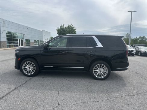 Used 2023 Cadillac Escalade Premium Luxury w/ Performance Package image 8