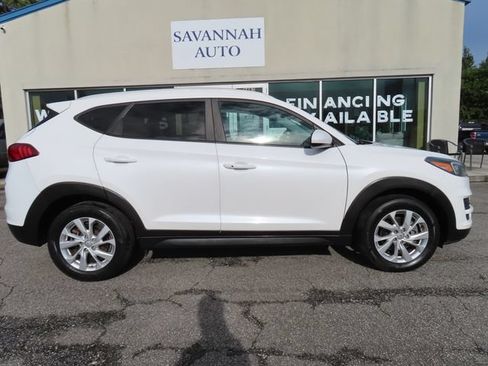 Used 2019 Hyundai Tucson Value FWD image 2