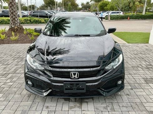 Used 2019 Honda Civic EX image 2