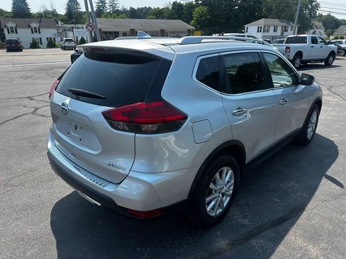 Used 2017 Nissan Rogue SV AWD/4WD image 22
