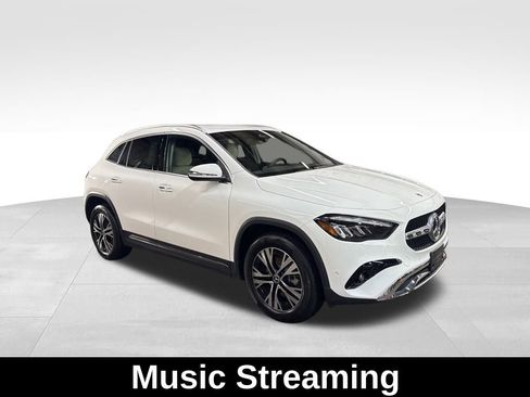 Certified 2025 Mercedes-Benz GLA 250 4MATIC image 8