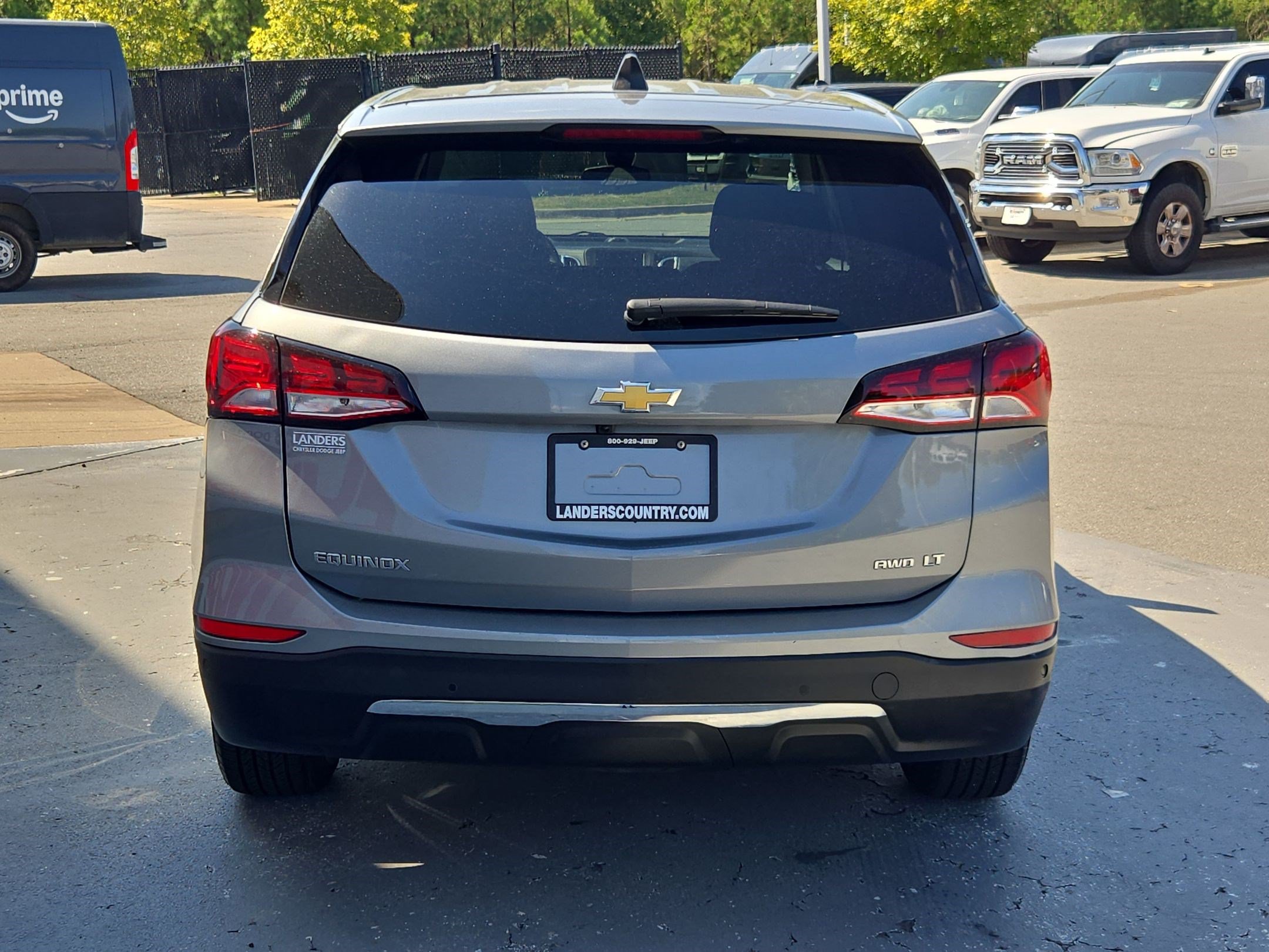 Used 2024 Chevrolet Equinox LT AWD/4WD image 6
