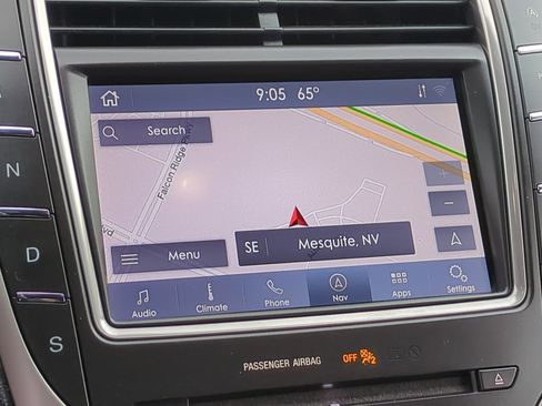 Used 2020 Lincoln Nautilus Reserve FWD image 23