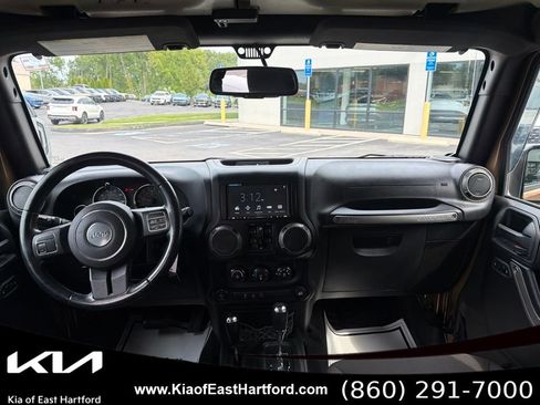 Used 2015 Jeep Wrangler Unlimited Sport w/ Quick Order Package 24S AWD/4WD image 22