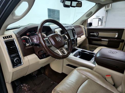 Used 2016 RAM 1500 Laramie w/ Convenience Group AWD/4WD image 20