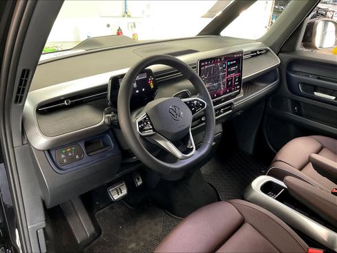 New 2025 Volkswagen ID. Buzz Pro S RWD image 7