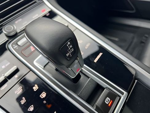 Used 2023 Porsche Panamera 4 AWD/4WD image 20